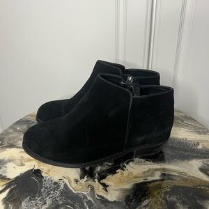 Softwalk Black Suede Ankle Boot 7.5WW